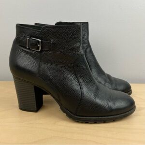 Clarks Women’s Size 9.0 M Verona Gleam Black Leather Heeled Ankle Boots Zip
